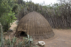 typisches Beehive der Swasis im Cultural Village