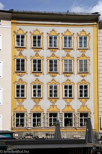 Rokoko-Fassade von Mozarts Geburtshaus
